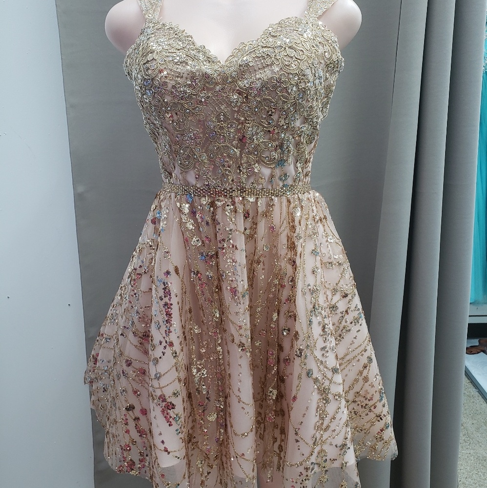 Short formal dress